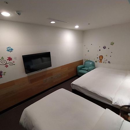 Hotel J Taoyuan Pingzhen Esterno foto