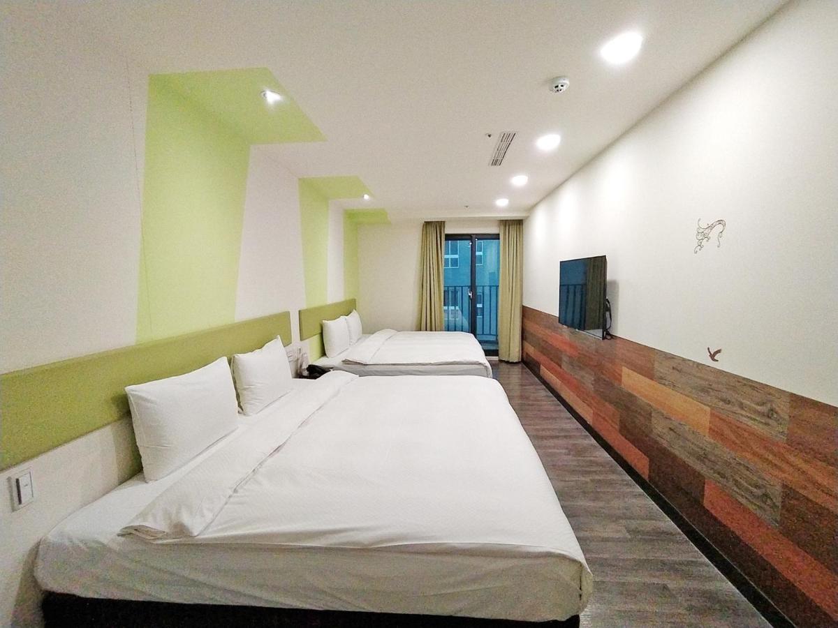Hotel J Taoyuan Pingzhen Esterno foto
