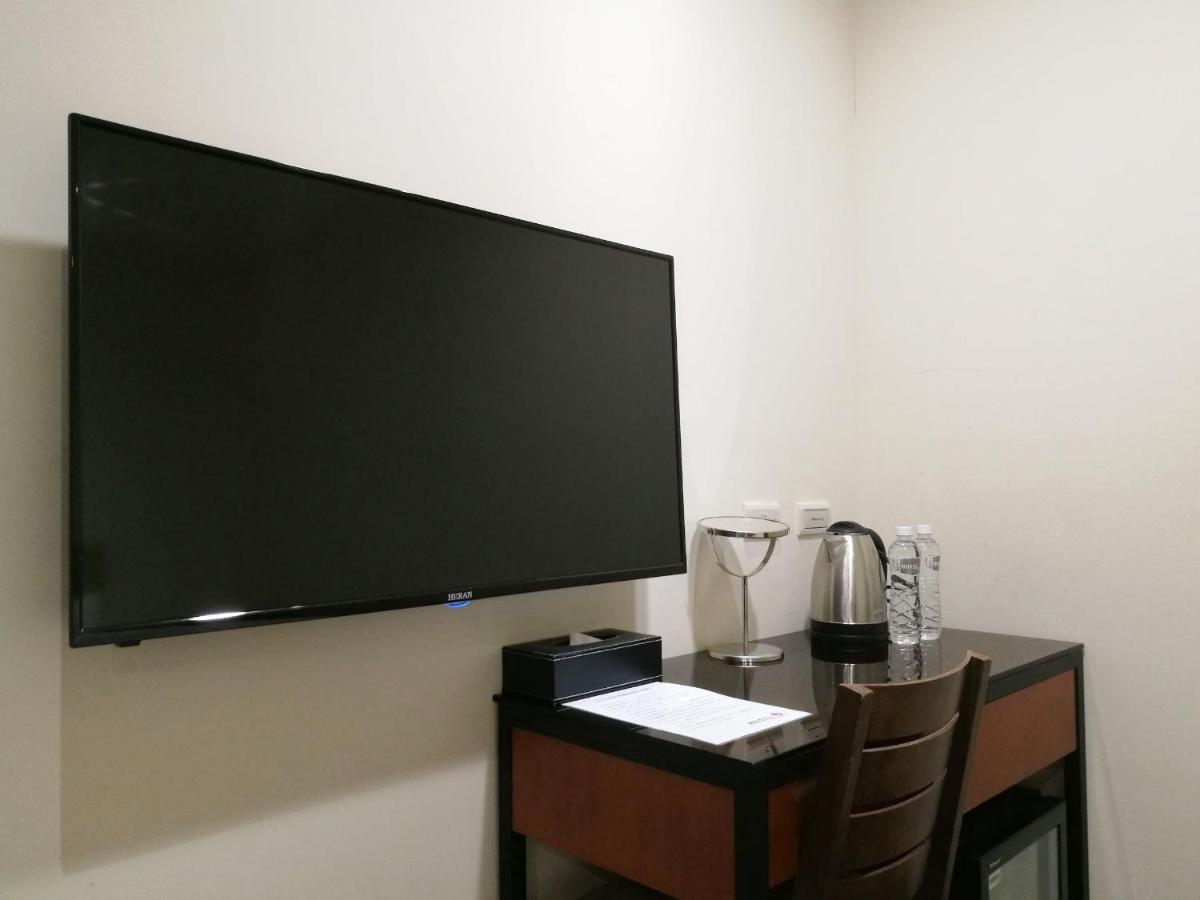 Hotel J Taoyuan Pingzhen Esterno foto
