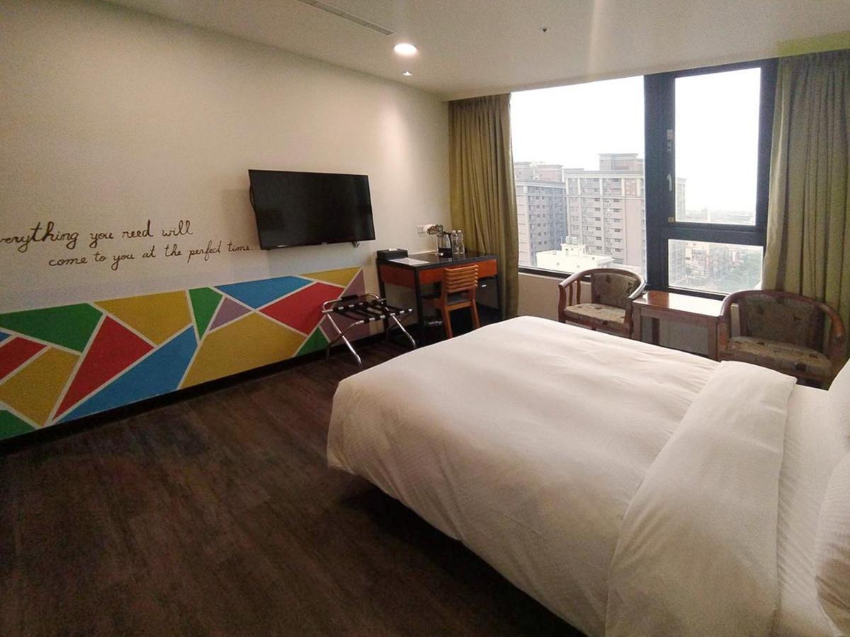Hotel J Taoyuan Pingzhen Esterno foto