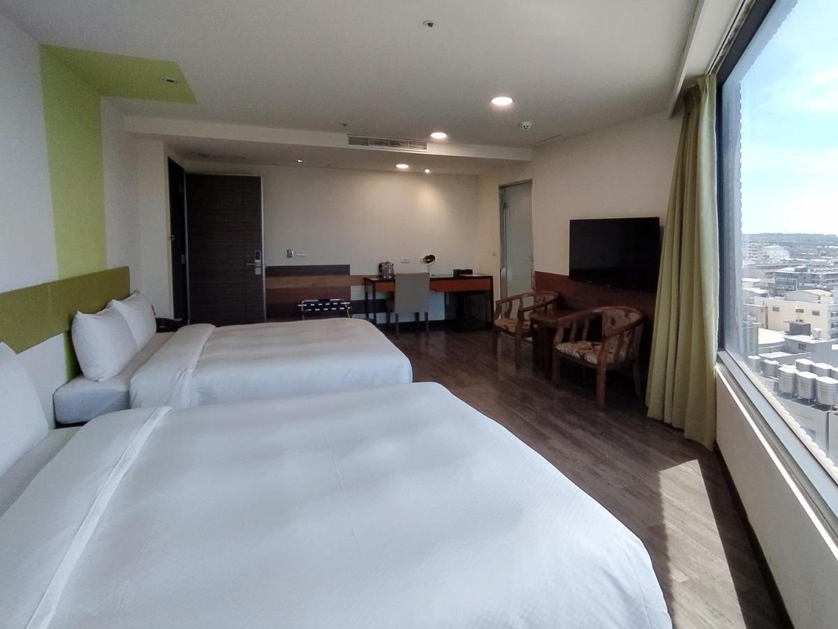 Hotel J Taoyuan Pingzhen Esterno foto