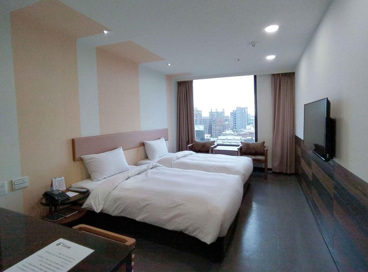 Hotel J Taoyuan Pingzhen Esterno foto