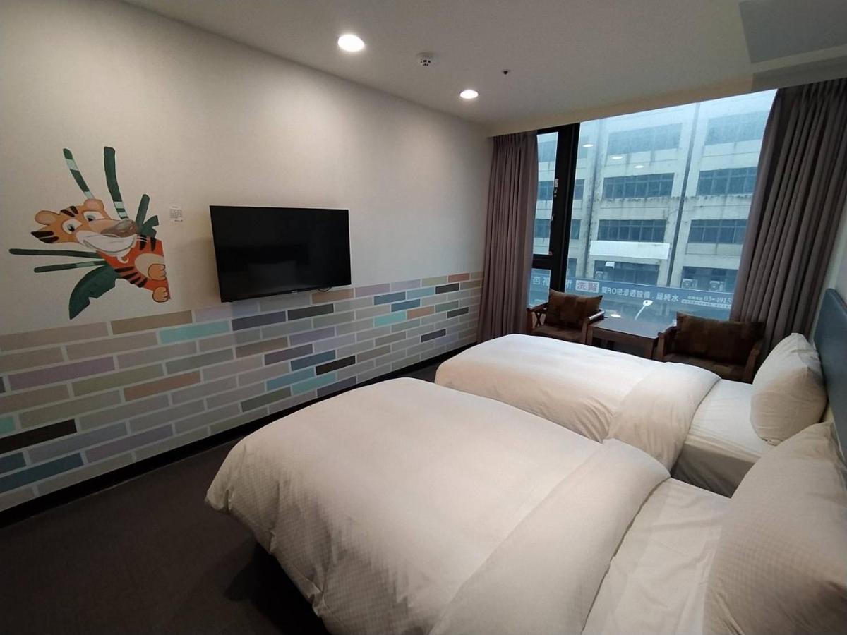 Hotel J Taoyuan Pingzhen Esterno foto
