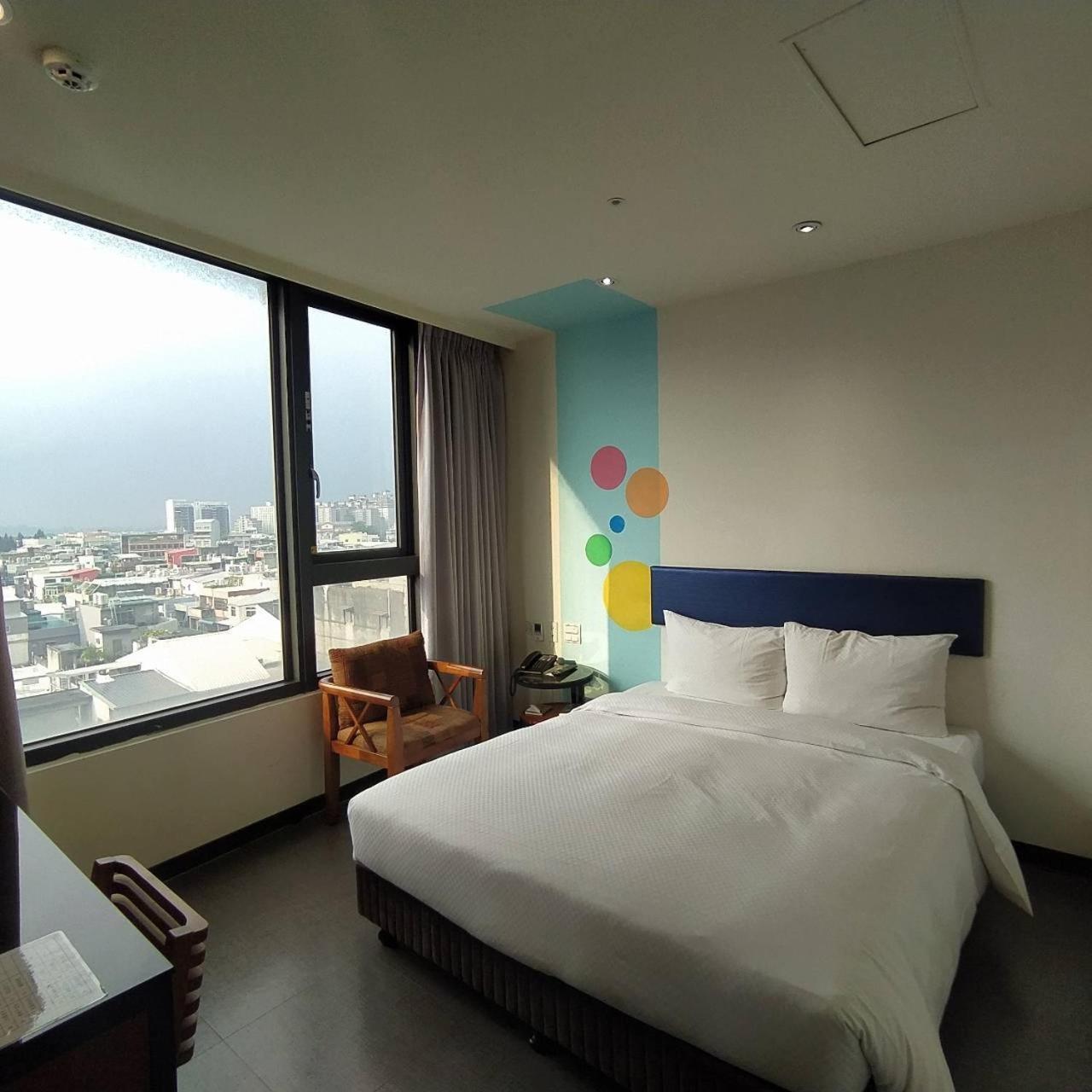 Hotel J Taoyuan Pingzhen Esterno foto